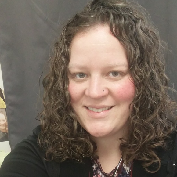 Hi Poshers! I'm Abby - Picture 1 of 1